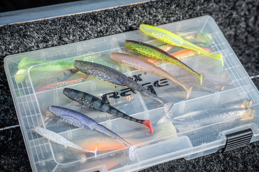 Fox Rage Gumová Nástraha Scent Shad Chartreuse Ayu (2)